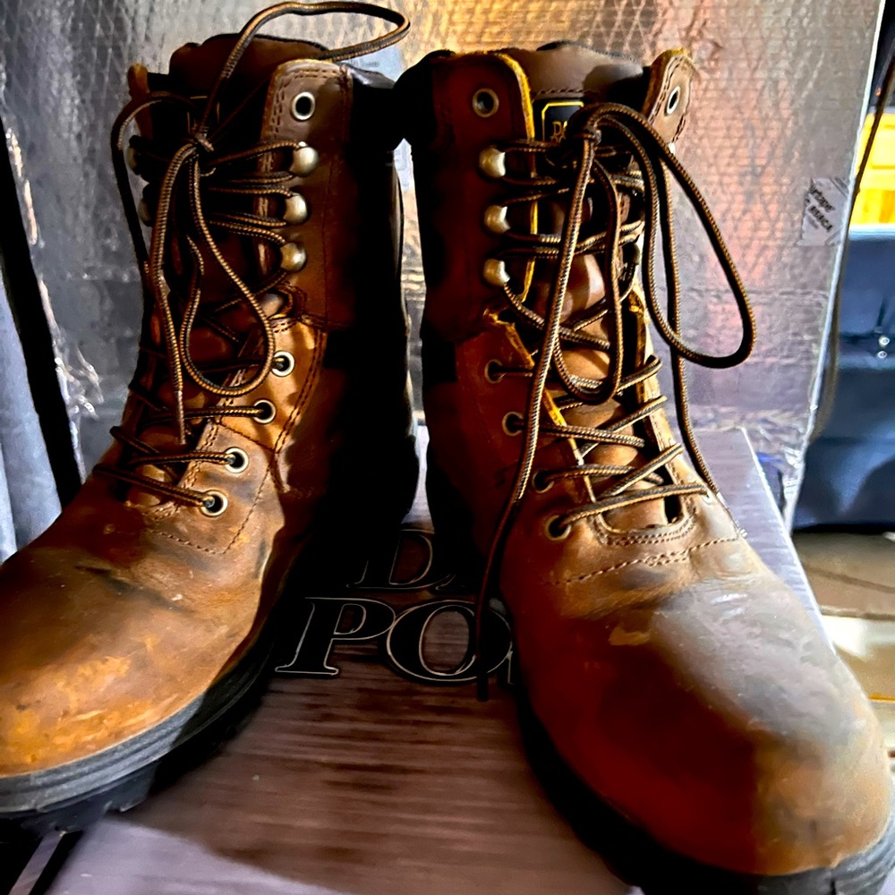 Dan Post Mens Size 8 Polar (Steel toed) Waterproof (Electrical Hazard Compliant)
